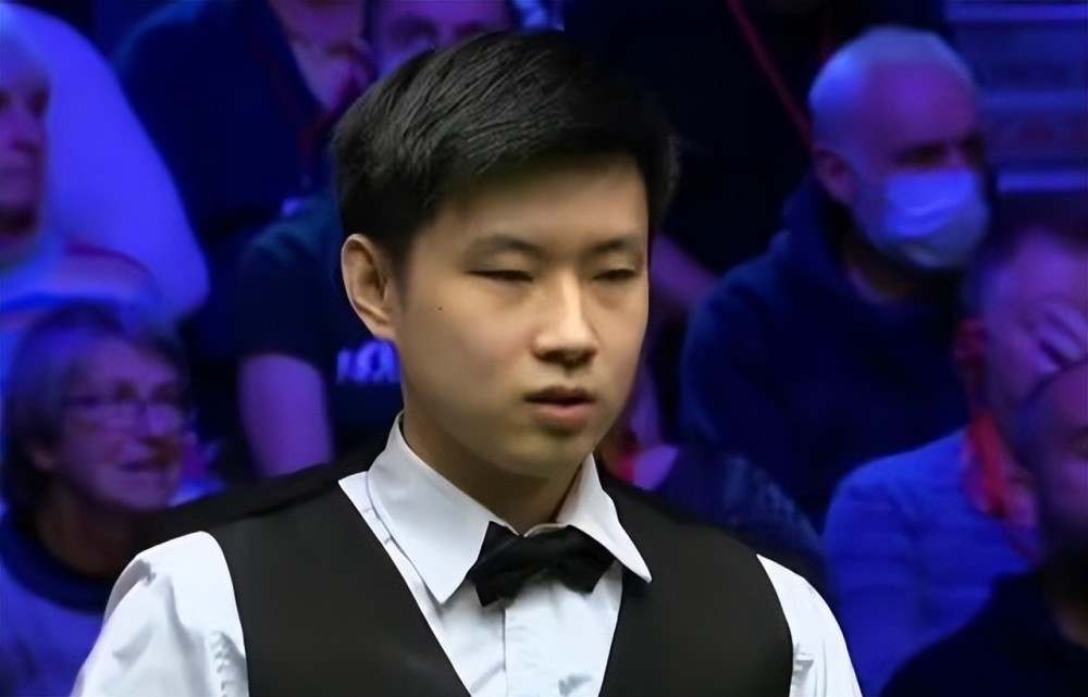 通过在合同 通过在合同